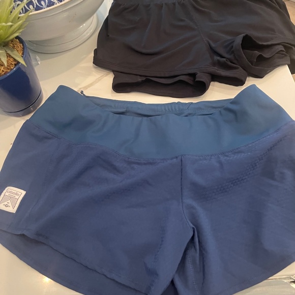 Orvis Pants - FABLETICS, VICTORIA SECRET & ORVIS WOMEN'S ACTIVE SIZE SMALL SHORTS BUNDLE- NWT